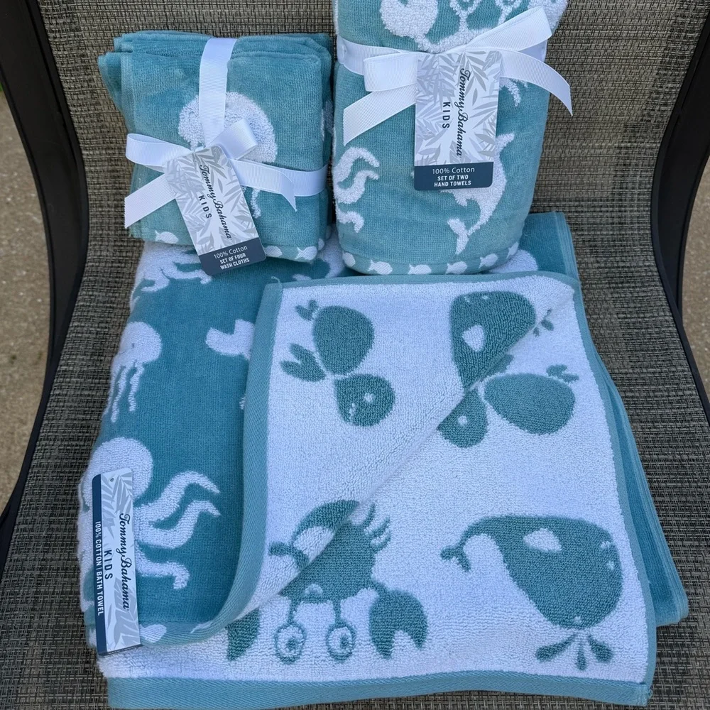 Tommy Bahama Kids Teal Whales Cotton Velour Bath Hand Washcloth Towel Set 7pc